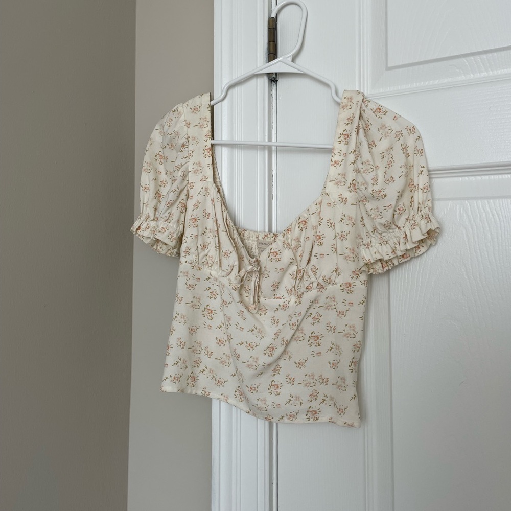 Urban outfitters cropped babydoll top size XS.